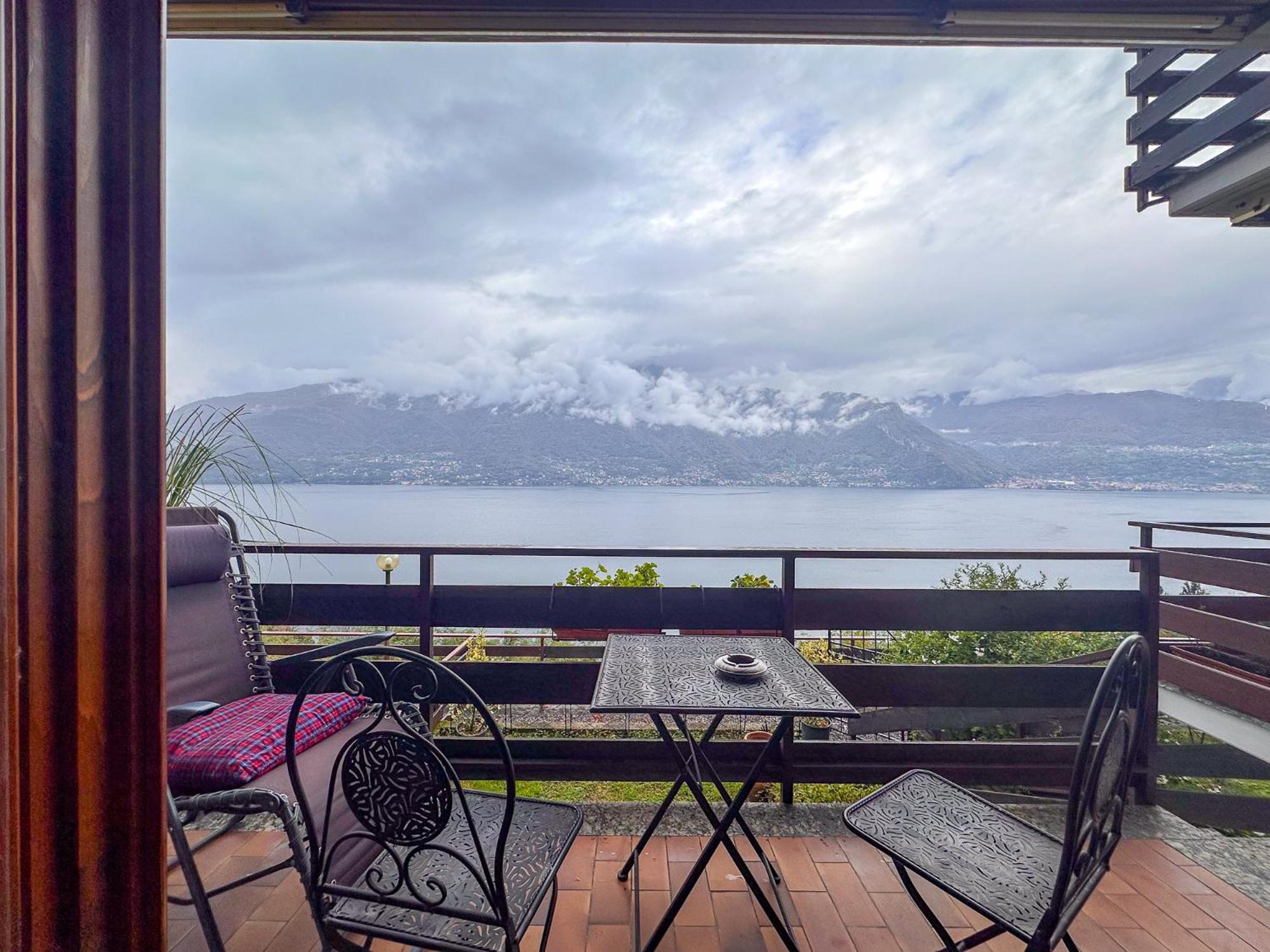 Appartamento A Due Passi Dal Lago Con Box Dorio エクステリア 写真